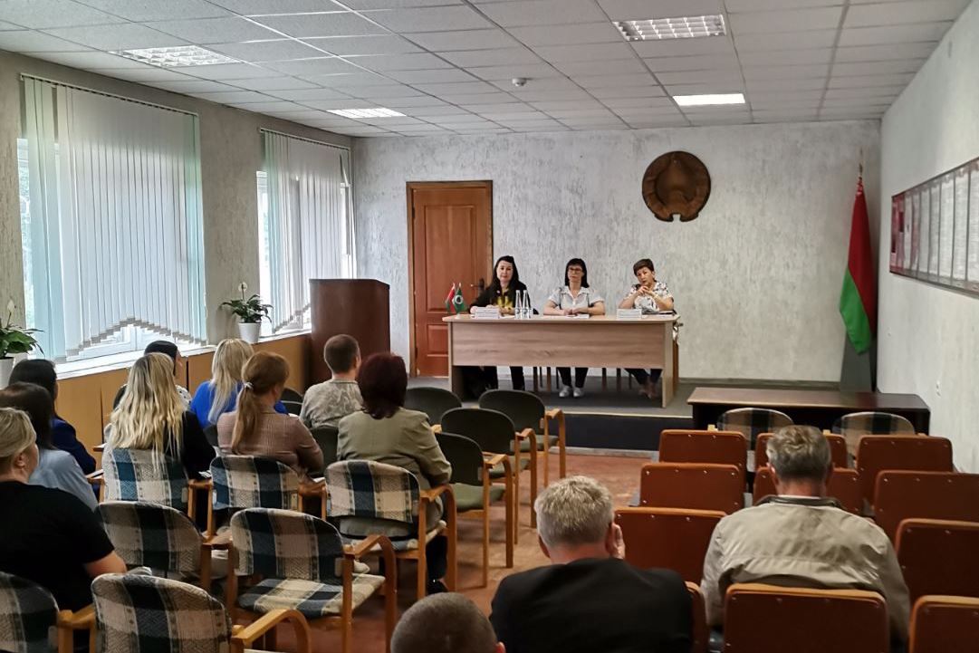 Руководители структурных подразделений МОЦИС приняли участие в Едином дне информирования